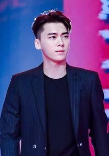 杨洋赵丽颖最新爆料图片,甜蜜互动引粉丝热议