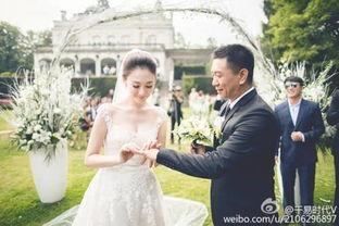 李小冉老公婚纱照,浪漫时刻定格幸福瞬间